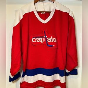 Vintage Washington Capitals CCM Maska Hockey Sweater Jersey